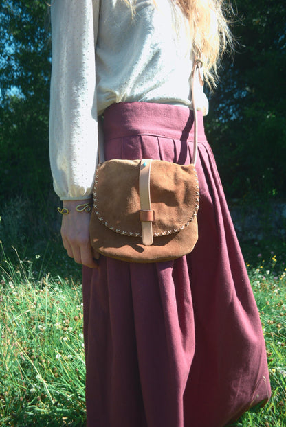 Sac en daim esprit "Amérindien" – laçage en croix