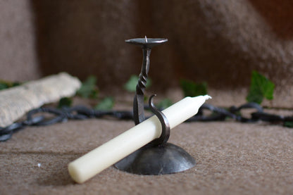 Bougeoir du forgeron en fer forgé