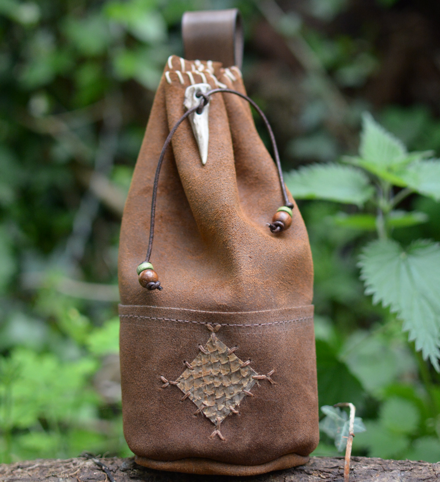 Bourse en daim & cuir de poisson