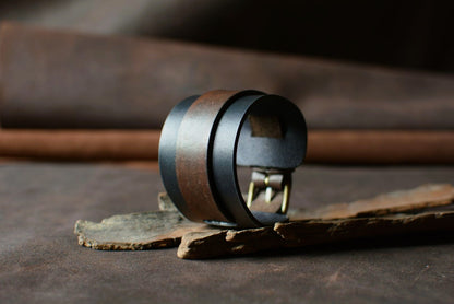 "Bracelet de force en cuir noir et marron tannage végétal — Amrod & Gardarson"

