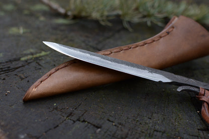 Détail lame acier carbone forgée main - petit couteau celte artisanal Forge Gardarson