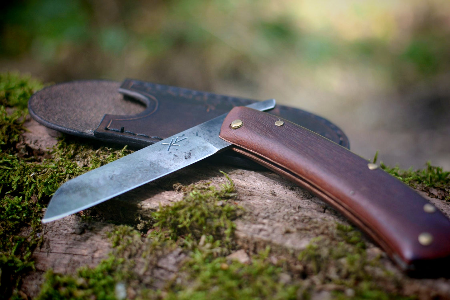 L'Andégave - Couteau pliant en acajou