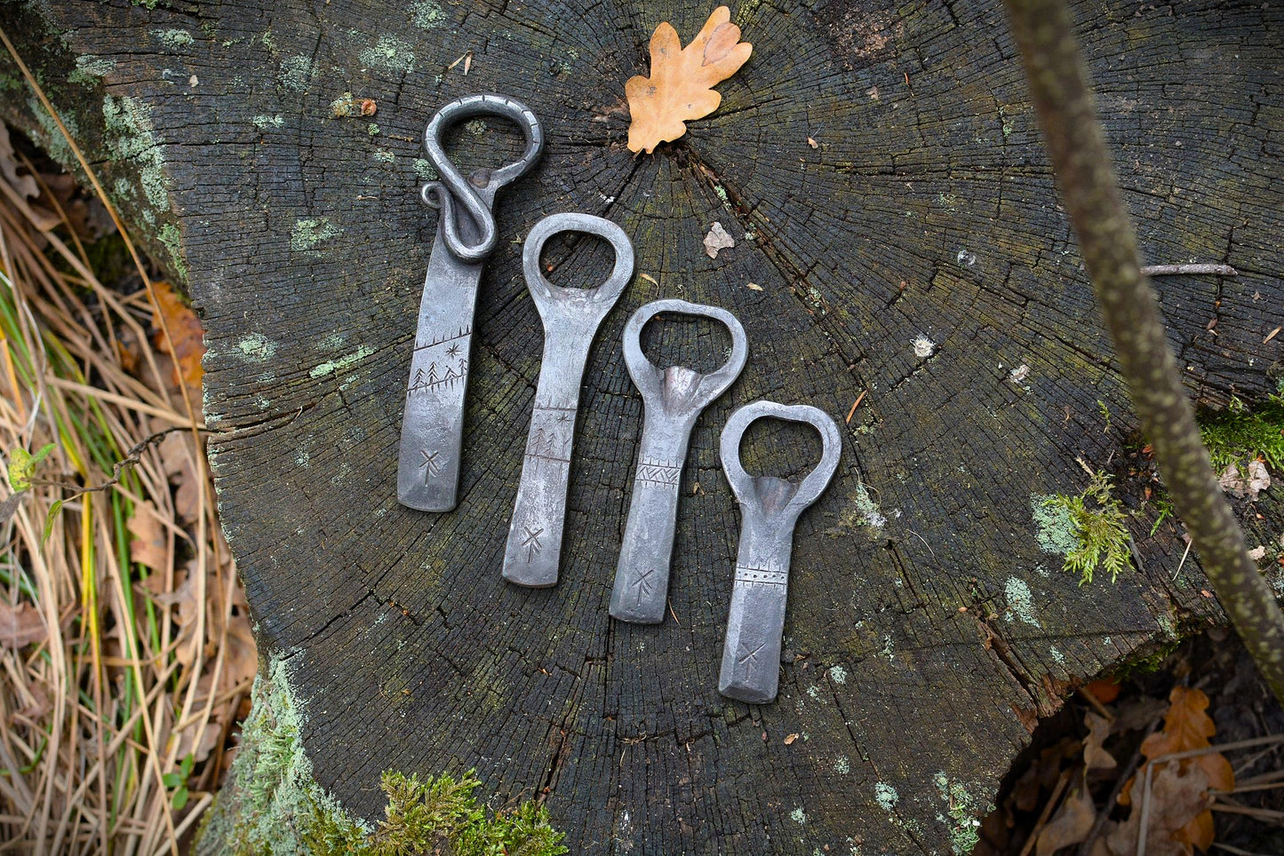 Décapsuleur forgé gravé n°1