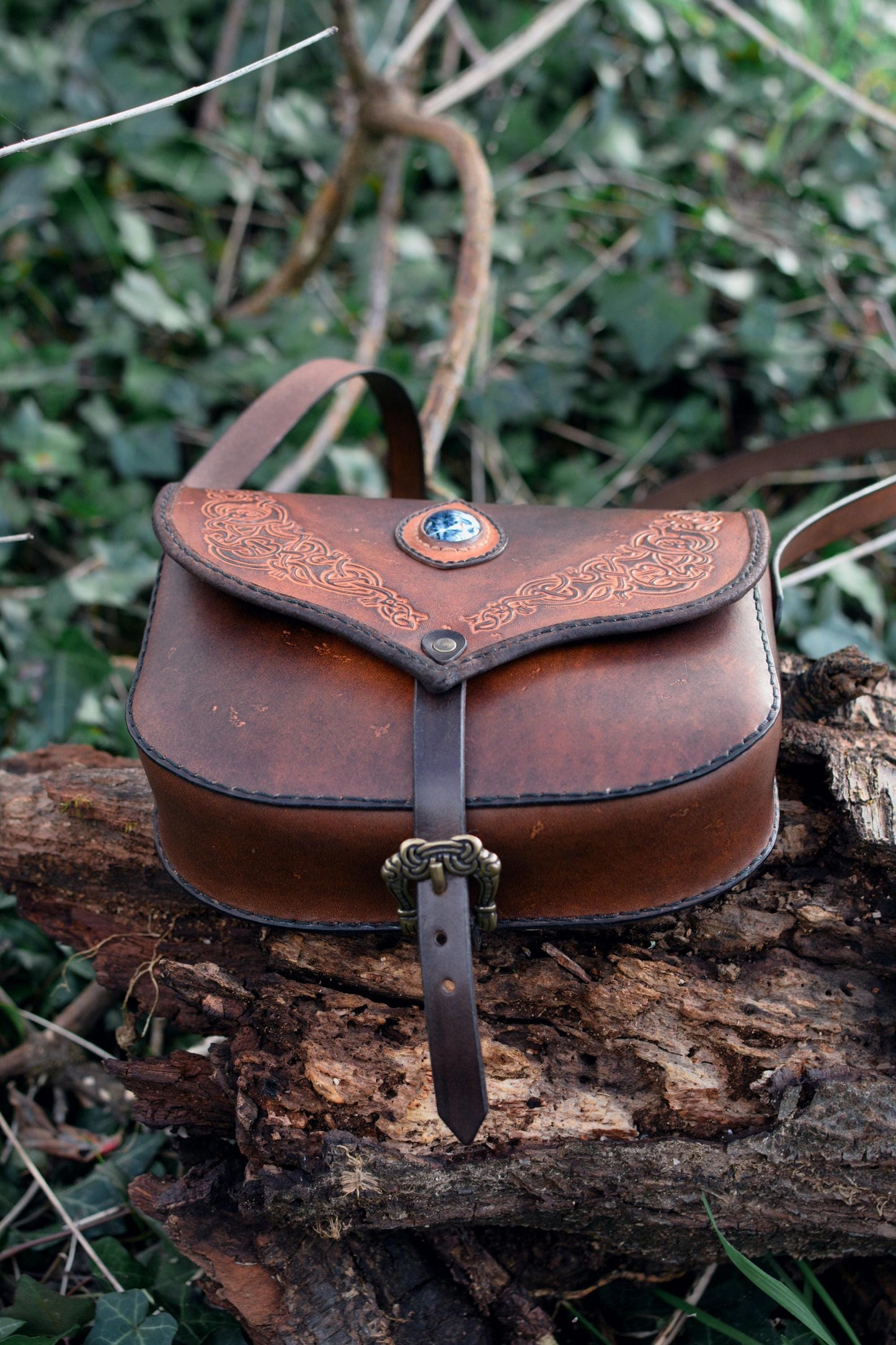 Sac en cuir repoussé "Oseberg" avec dragons vikings