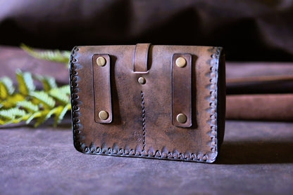 Pochette ceinture cuir tannage végétal — vue de dos avec passants ceinture, fabrication artisanale française