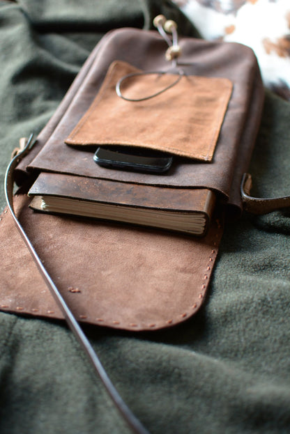 sac ouvert avec petite poche spécialement conçue pour ranger votre téléphone